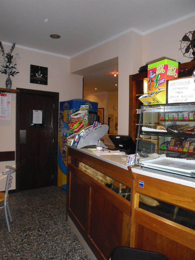 Albergo Caprile Uscio Exterior foto