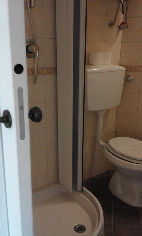 Albergo Caprile Uscio Exterior foto